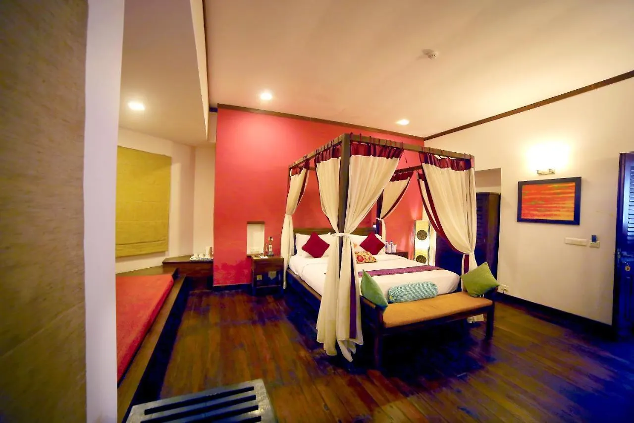 ***  Old Lighthouse Bristow Hotel , Fort Kochi India